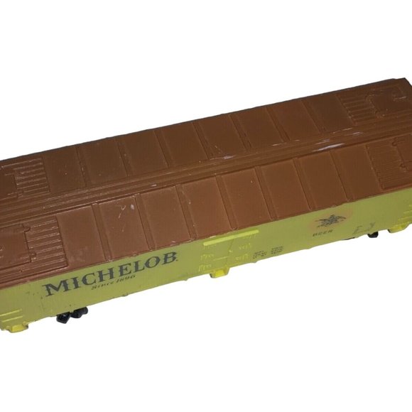 Vintage HO Michelob Advertising Beer Reefer Car - Picture 3 of 11